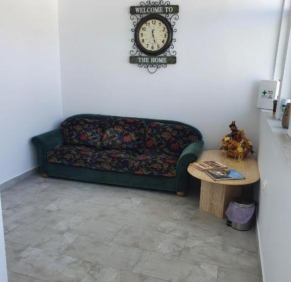 آپارتمان 2 خوابه, Casa Musceleana