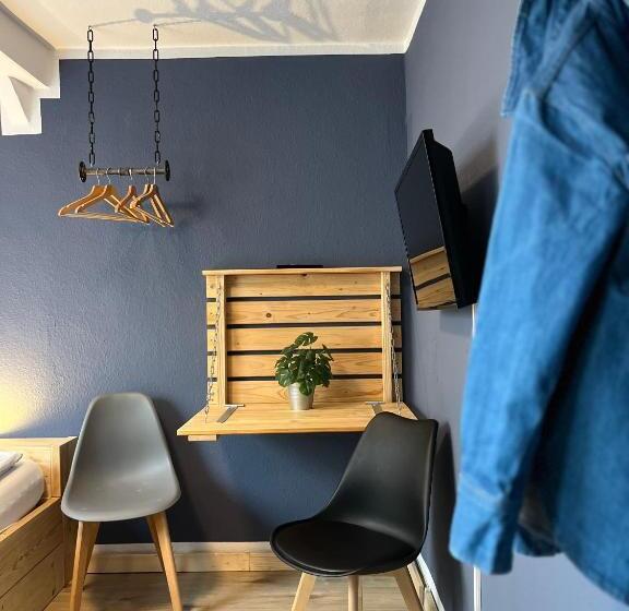 Номер Стандарт, Blue Doors Hostel Ktv