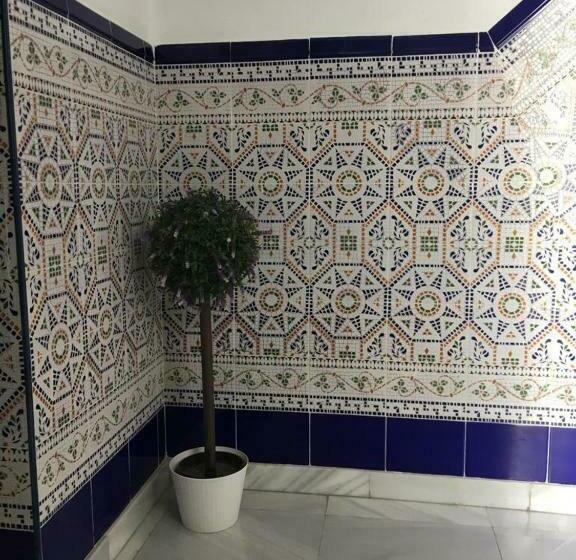 اتاق استاندارد سه نفره, Hostal Fantoni