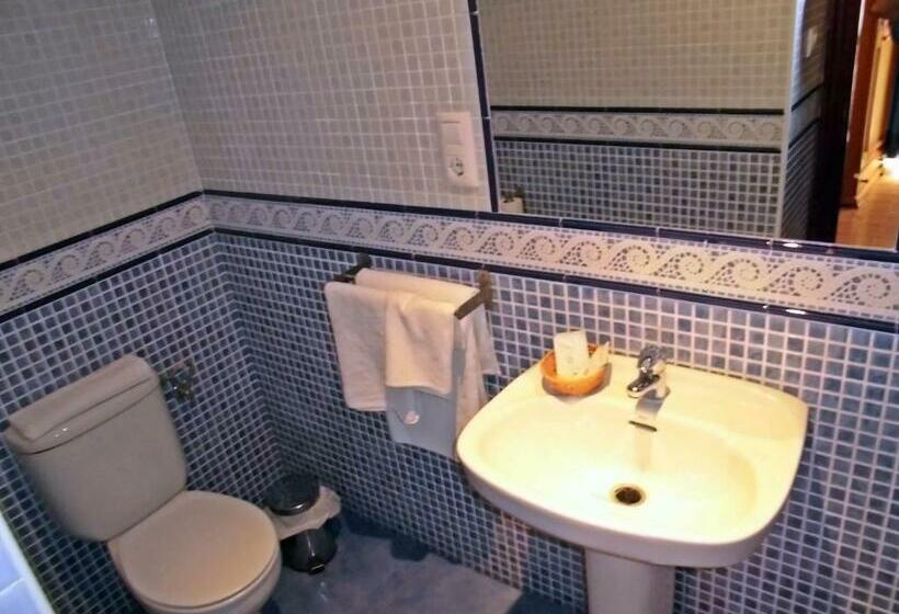 اتاق استاندارد با بالکن, Hostal Fantoni