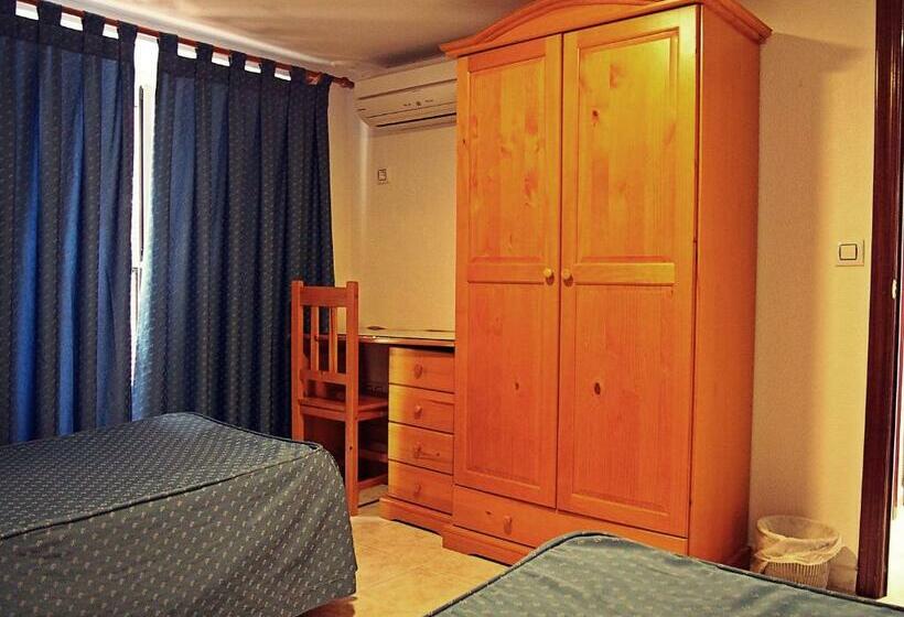 اتاق استاندارد با بالکن, Hostal Fantoni
