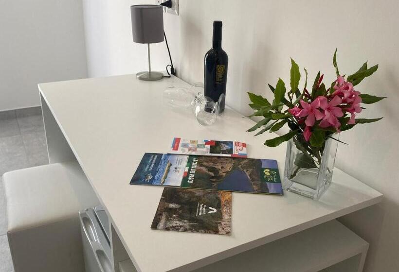 Номер Стандарт Вид на Сад, Invilla Bed&breakfast   Quality Rooms