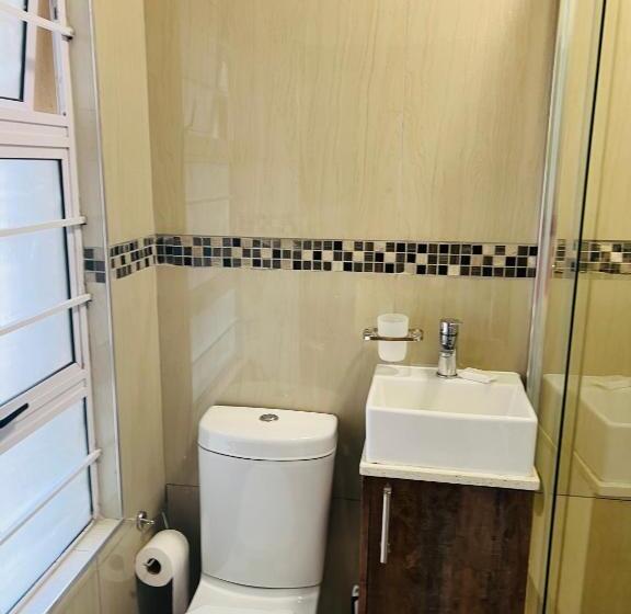 Quarto Deluxe, 36 Frere Road Shelly Beach , Margate