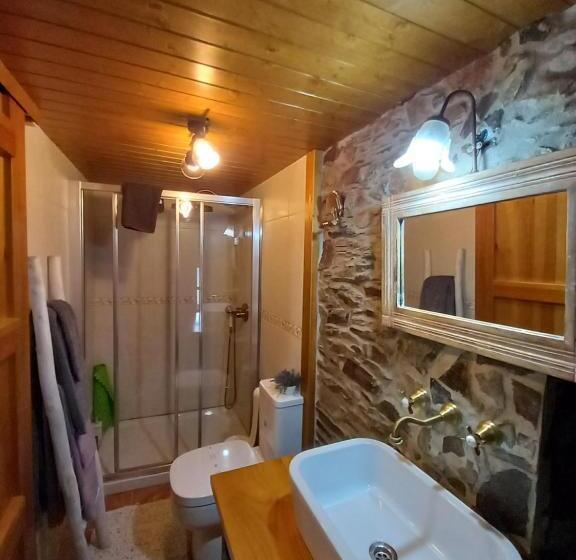خانه 2 خوابه, Talasnal Casas Da Urze Ter