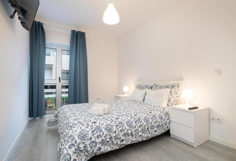 اتاق استاندارد با سرویس بهداشتی مشترک, Moreira Terrace