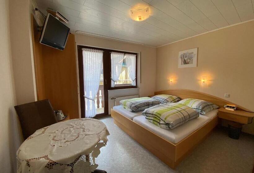标准间, Winzerhaus Im Oberdorf   Fewo U Zimmer   Auch Kombinierbar