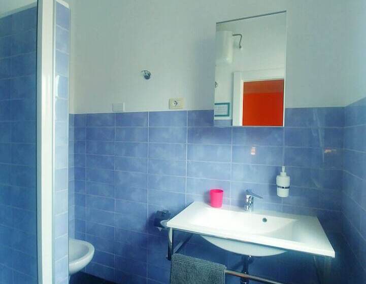 اتاق استاندارد سه نفره, Casa Di Pam