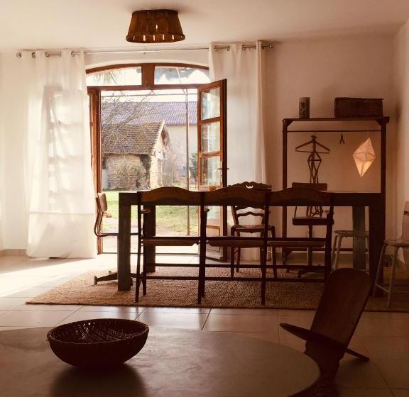 آپارتمان 1 خوابه همکف, Ferme St Pierre Gîte Autonome 2 4 Personnes