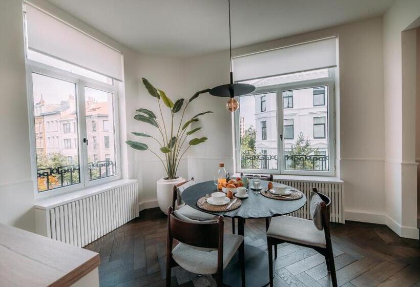 شقة غرفة واحدة, Sud D Anvers