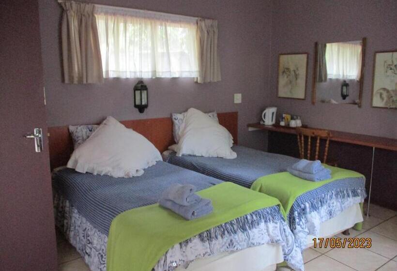 Номер Стандарт, Lutea Guest House