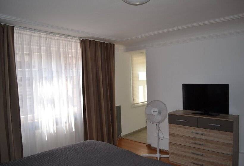 Номер Стандарт, Pension Klitzeklein