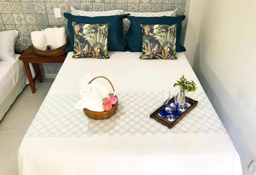 Quarto Triplo Estandar, Lux Pousada