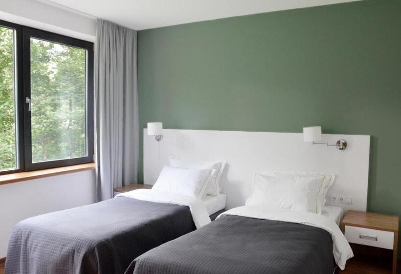 اتاق استاندارد, Tip Tap Guest House