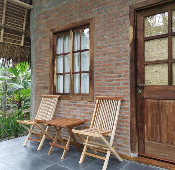 Семейный Номер, Coconut Tree Cottages
