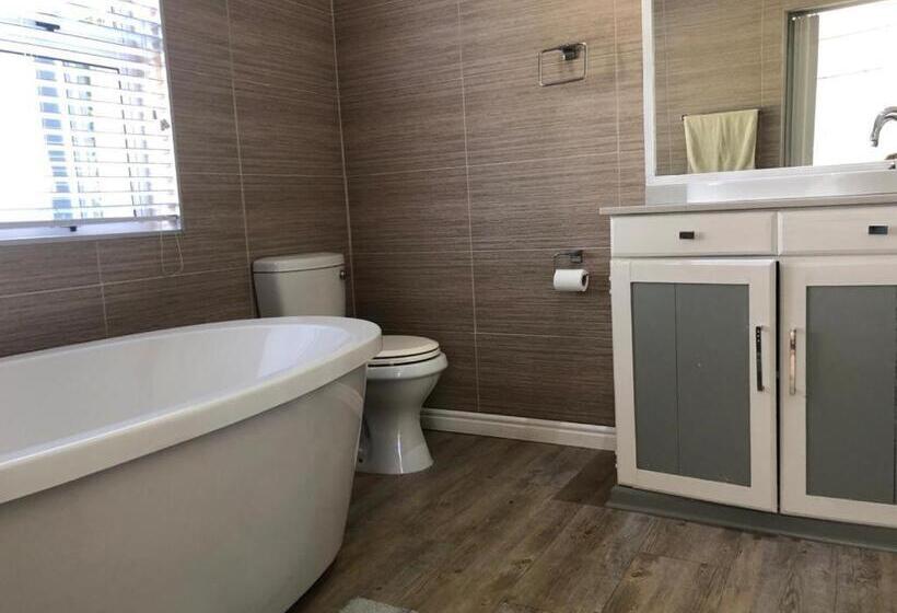 Номер Стандарт, Chicane Bed And Breakfast