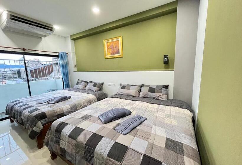 Номер Стандарт, Variety Winner Hostel