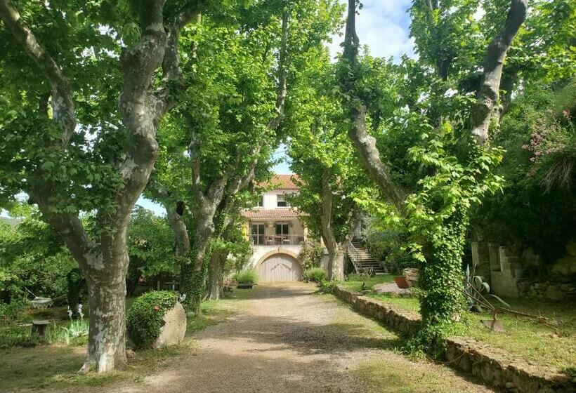 Quarto Estandar Vista Jardim, Moulin De Bonfilhon
