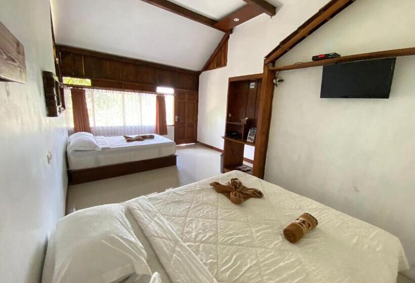 キングサイズベッドのデラックスルーム, Taman Dolan Home & Resort