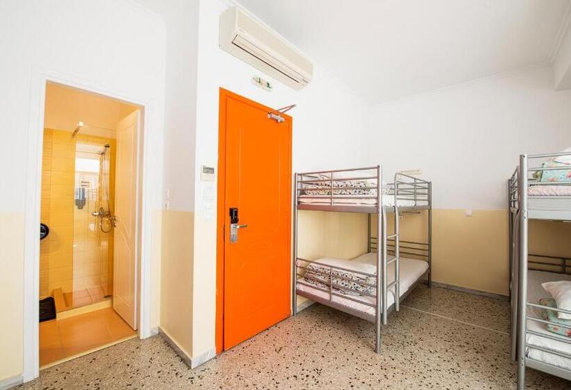 공동 객실, Safestay Athens Monastiraki
