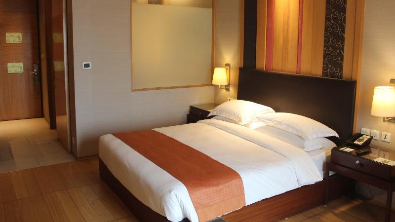 اتاق استاندارد با تخت بزرگ, Holiday Inn New Delhi Mayur Vihar Noida, An Ihg