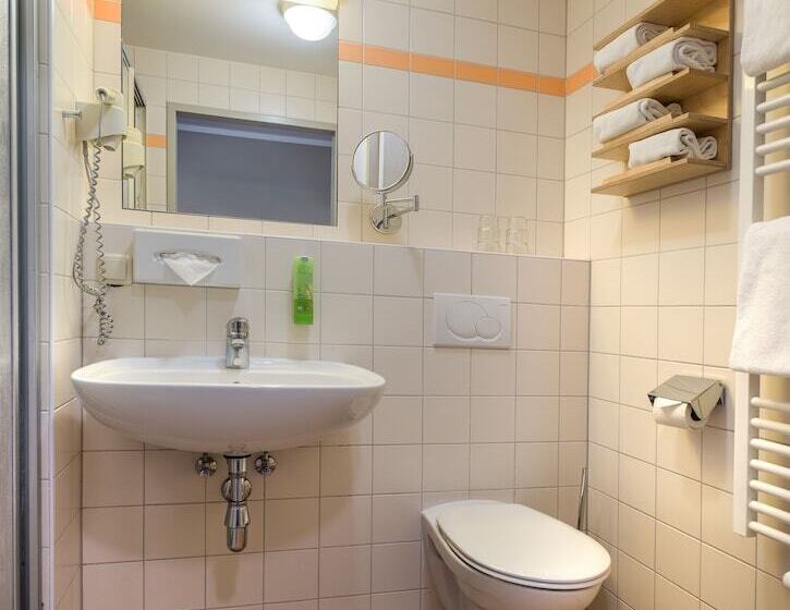 Апартаменты 1 Спальня, Jufa Hotel Altaussee