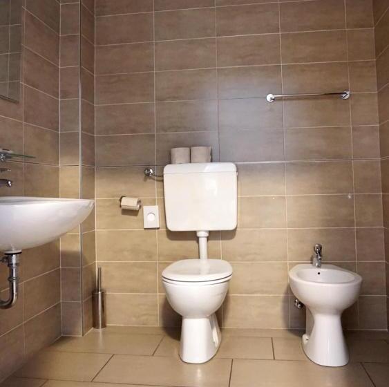 اتاق استاندارد, I Dodici Mesi Rooms&apartments