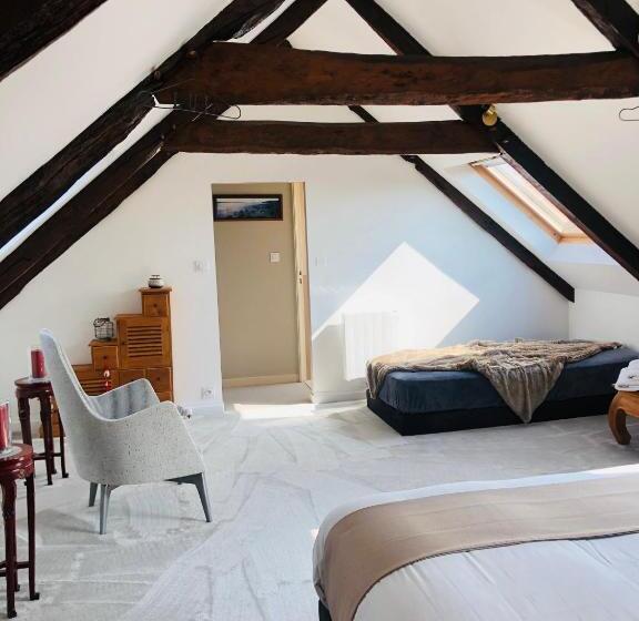Семейный Номер Superior, Demeure Du Porzou, Chambres D Hôtes De Charme Dans Demeure D Exception, Parc Paysager, Spa, Massages