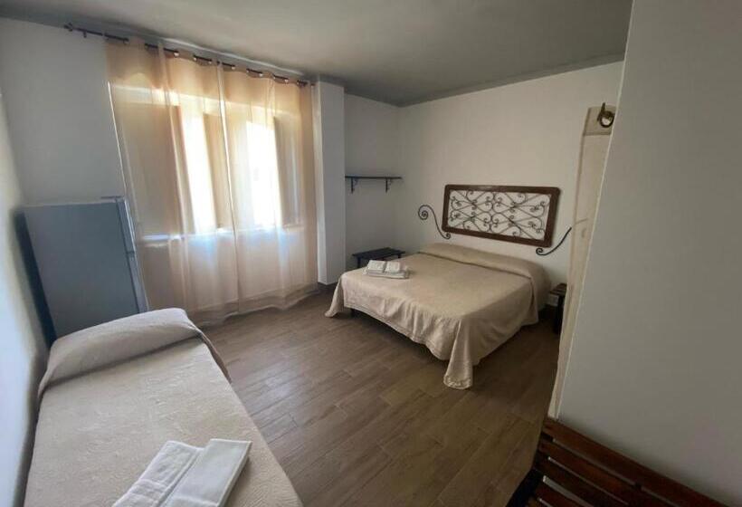 Номер Стандарт Трехместный, La Casa Di Michele