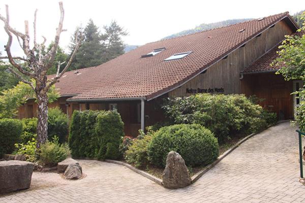 Номер Стандарт, Notre Dame Des Monts