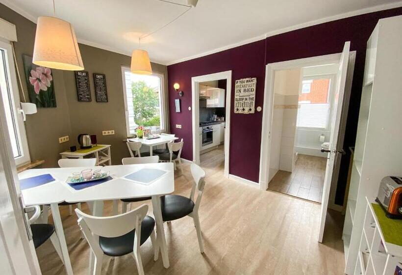 Quarto Estandar Banheiro Compartilhado, Villa Hanseart Lübeck   Privatzimmer In Zentraler Lage