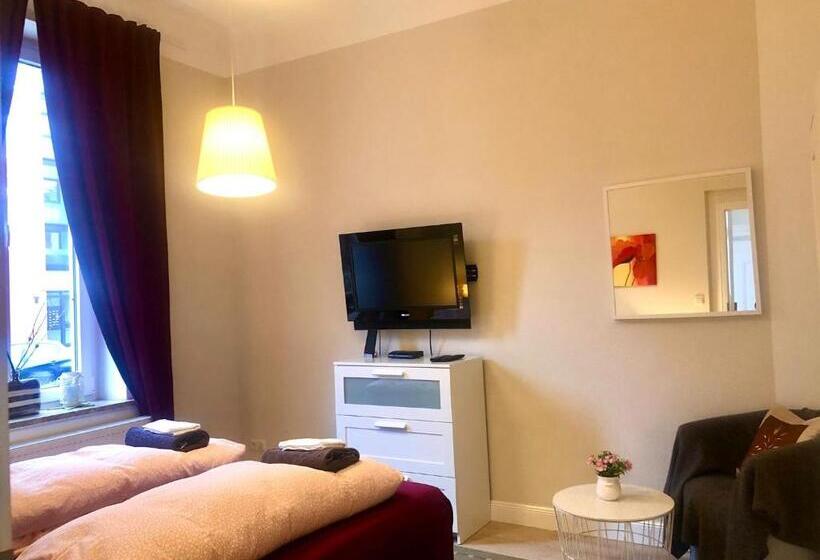 Suíte, Villa Hanseart Lübeck   Privatzimmer In Zentraler Lage