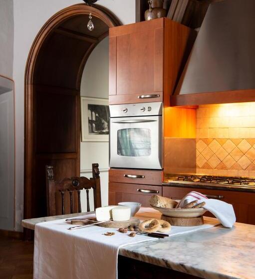 Люкс Deluxe Кровать Кинг, Il Castello Di San Michele