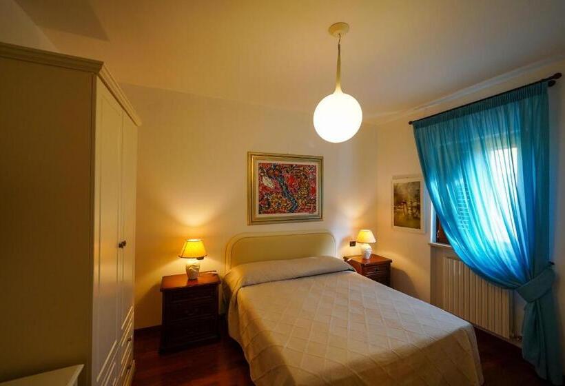 Quarto Deluxe, B & B Station69