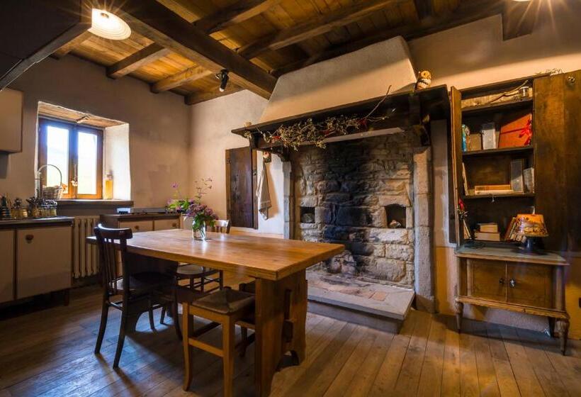 Номер Стандарт Совместная Ванная, Ostello Podesteria Di Gombola   Arte E Territorio