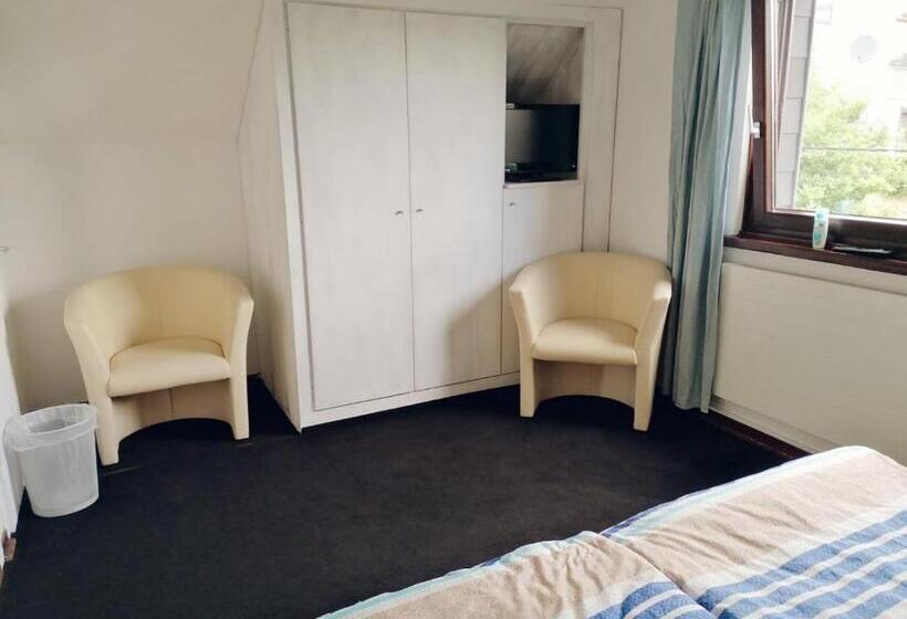 Номер Economy, Jeje Und Anna S Eifel Haus