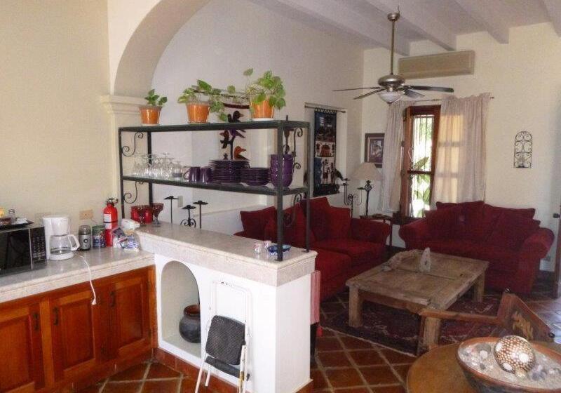 استودیو استاندارد با تخت کینگ, Loma De Guadalupe Alamos Sonora