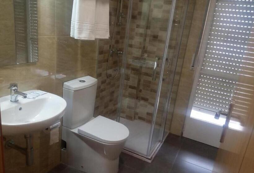 스탠다드 룸, Hostal Outarelo