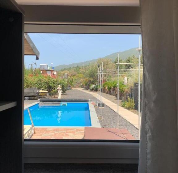 کلبه ییلاقی, Hrlos Piratas   Ferien Haus La Palma   Good Wlan !!