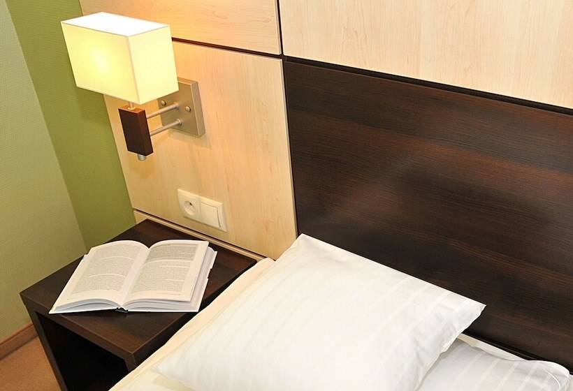 اتاق استاندارد یک نفره, Ruben Hotel Zielona Góra