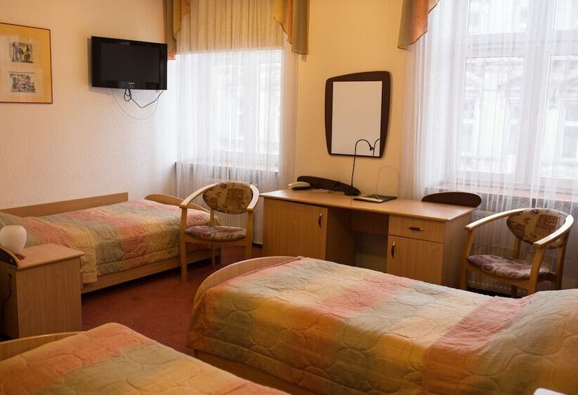اتاق استاندارد سه نفره, Aiden By Best Western Lodz