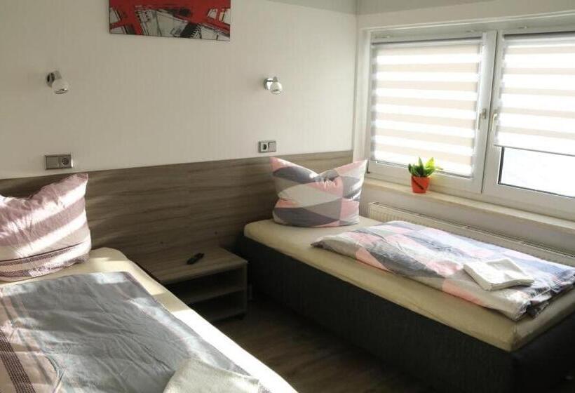 Номер Стандарт, Pension Florion