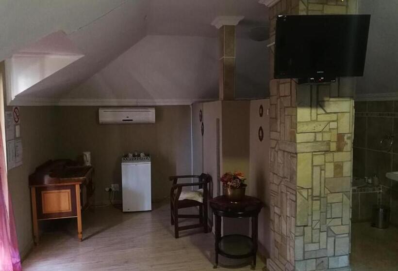 Номер Deluxe Кровать Кинг, Bougain Villa Guesthouse