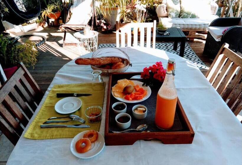 اتاق استاندارد با چشم‌انداز دریا, La Plaine Itude & Spa