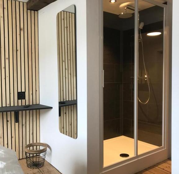 Дом 2 Спальни, Newstreet