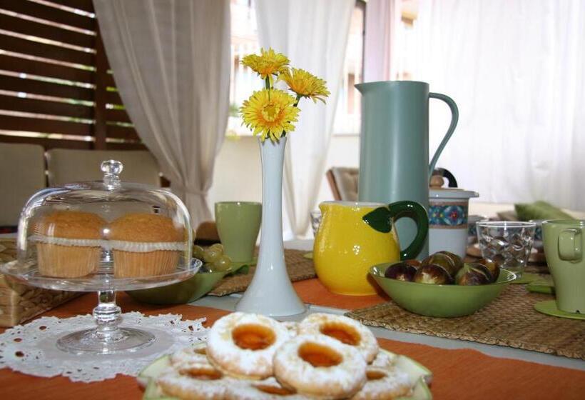 スタンダードルーム, A Casa Di Andrea E Lucia