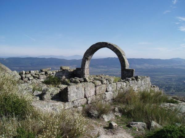 خانه 1 خوابه, Old House