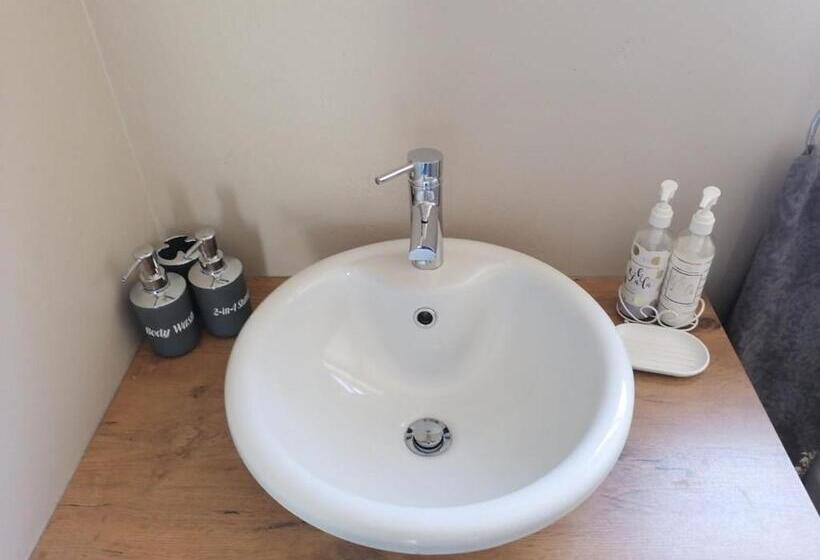 Стандартный Номер Кровать Кинг, Worcester The Karoo Guest Room