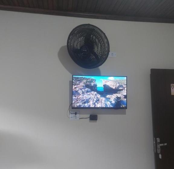 Люкс, Sobrado Flor De Maio