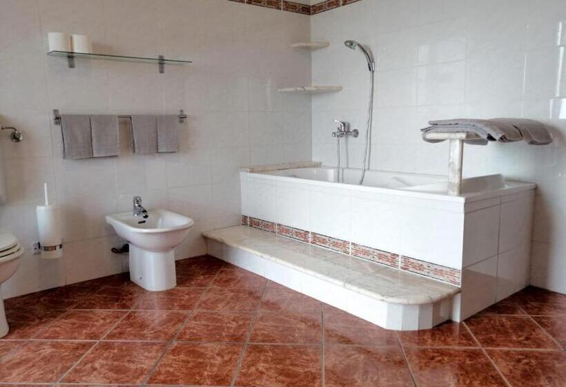 豪华房间, Villa Belvedere Langhe