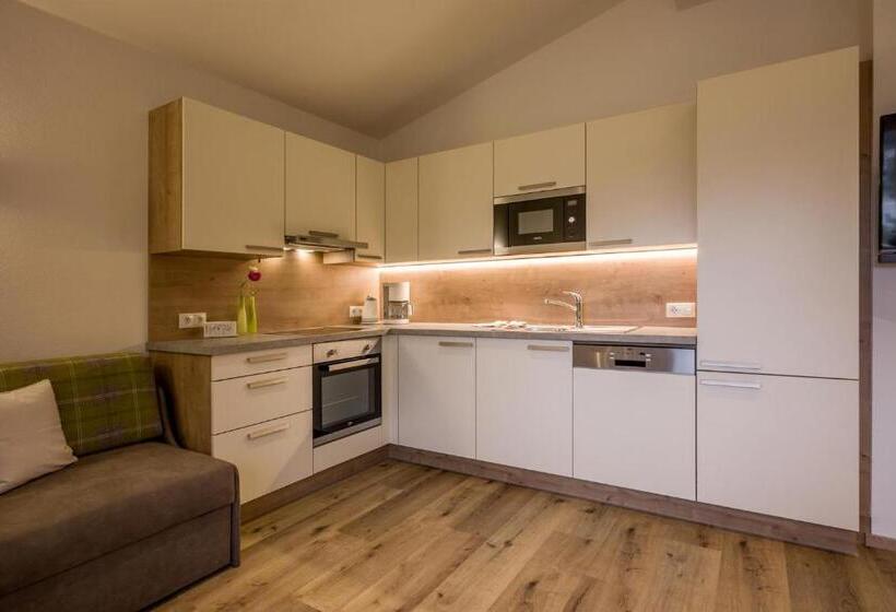 Апартаменты 3 Спальни, Haus Kreidl
